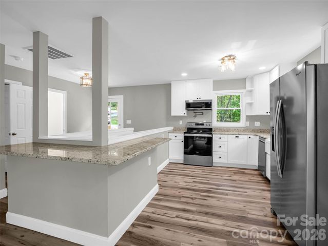 106 Bobwhite Avenue, Lake Lure, NC 28746
