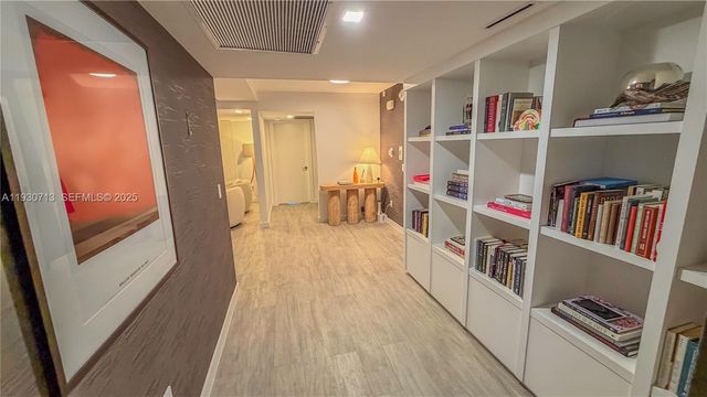 9801 Collins Ave 3Y, Bal Harbour, FL 33154