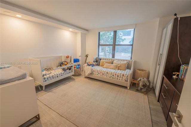 9801 Collins Ave 3Y, Bal Harbour, FL 33154