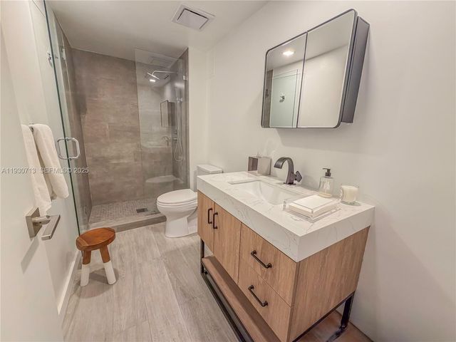 9801 Collins Ave 3Y, Bal Harbour, FL 33154