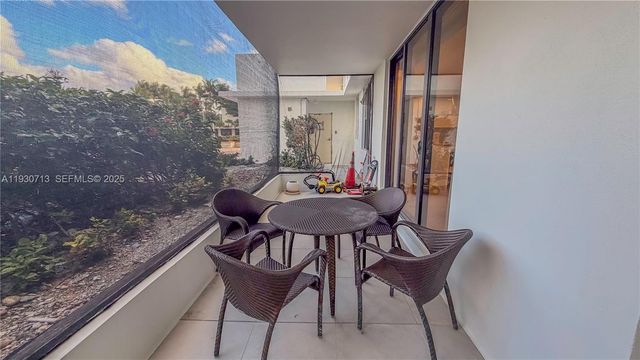 9801 Collins Ave 3Y, Bal Harbour, FL 33154