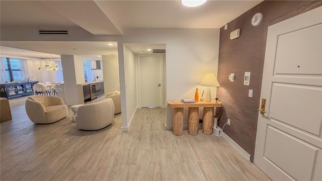 9801 Collins Ave 3Y, Bal Harbour, FL 33154