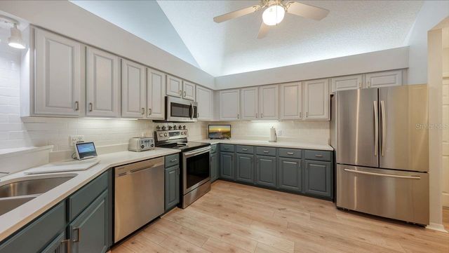 4507 WHIRLAWAY DRIVE A, Sarasota, FL 34233