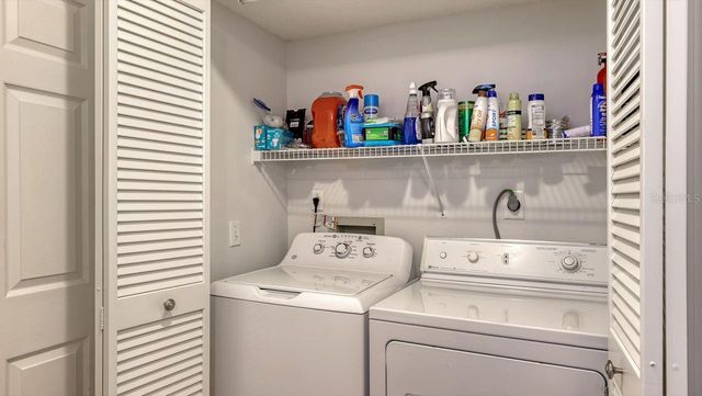 4507 WHIRLAWAY DRIVE A, Sarasota, FL 34233
