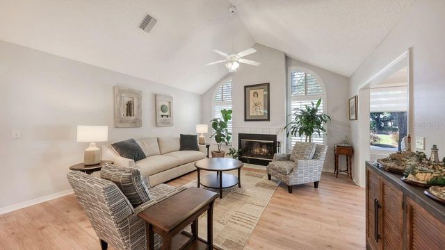 4507 WHIRLAWAY DRIVE A, Sarasota, FL 34233