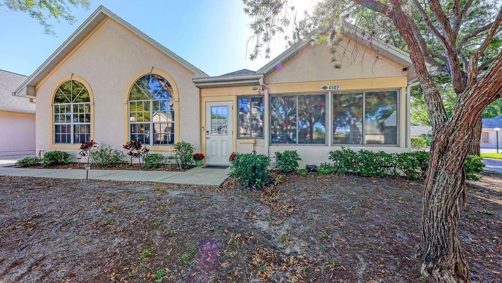 4507 WHIRLAWAY DRIVE A, Sarasota, FL 34233