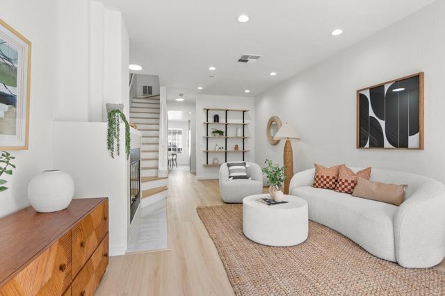 975 Belmont Terrace 2, Sunnyvale, CA 94086