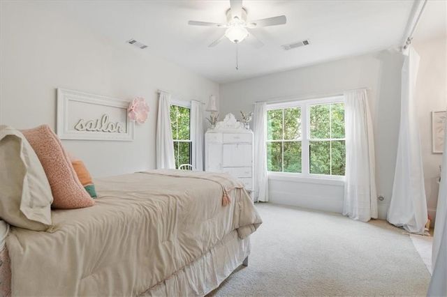 992 Oak Grove Road, Carrollton, GA 30117
