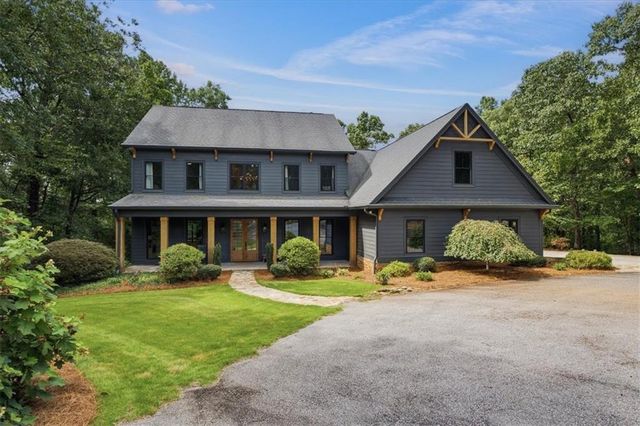 992 Oak Grove Road, Carrollton, GA 30117