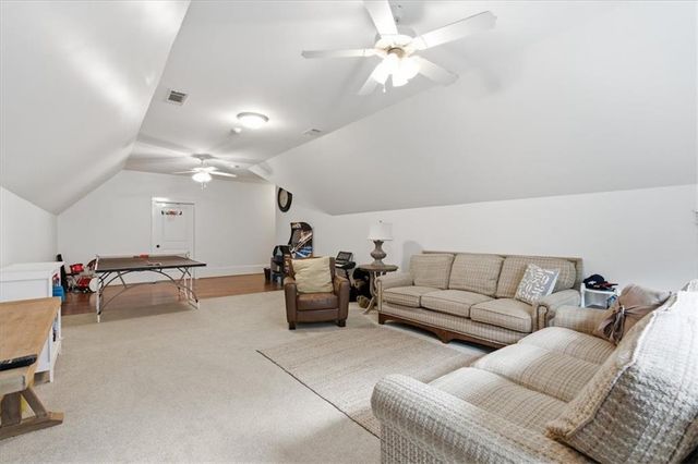 992 Oak Grove Road, Carrollton, GA 30117