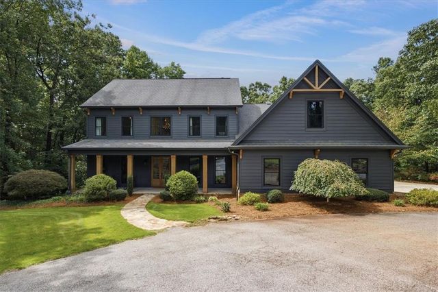 992 Oak Grove Road, Carrollton, GA 30117