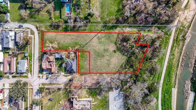 1917 Thomas Street, Houston, TX 77009