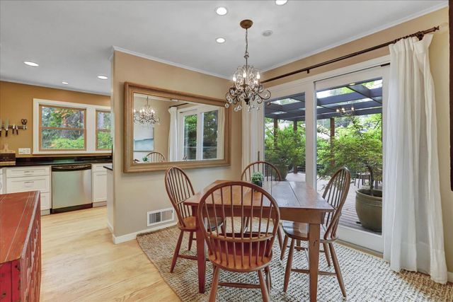 127 E Empire, Grass Valley, CA 95945