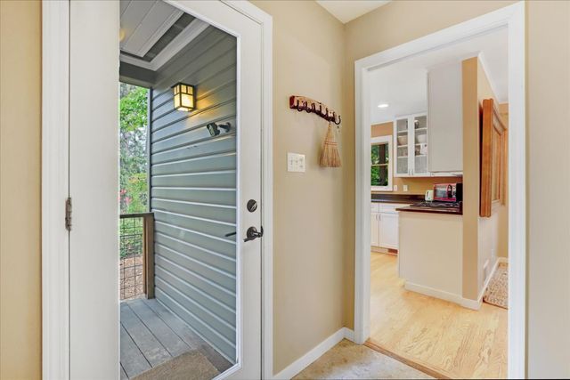 127 E Empire, Grass Valley, CA 95945