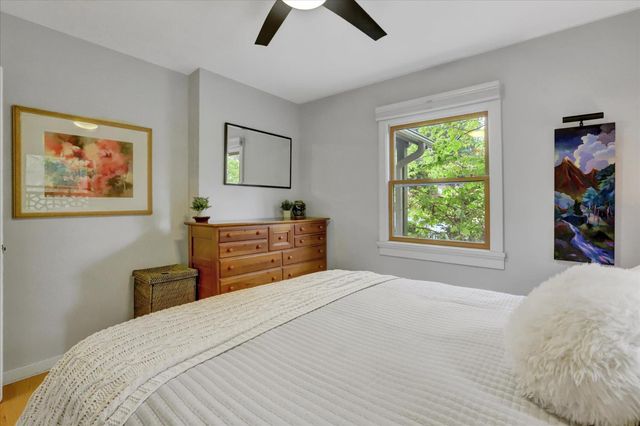 127 E Empire, Grass Valley, CA 95945