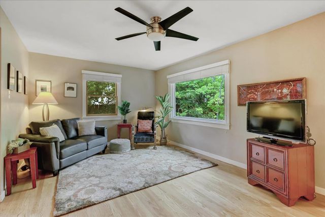 127 E Empire, Grass Valley, CA 95945