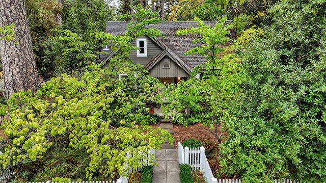 127 E Empire, Grass Valley, CA 95945