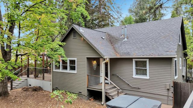 127 E Empire, Grass Valley, CA 95945