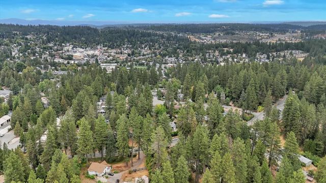 127 E Empire, Grass Valley, CA 95945