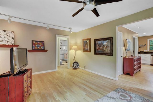 127 E Empire, Grass Valley, CA 95945