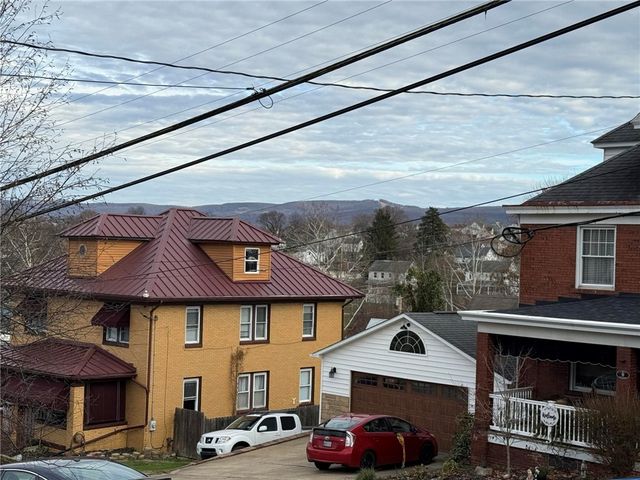 50 VERNON STREET, South Union Twp, PA 15401