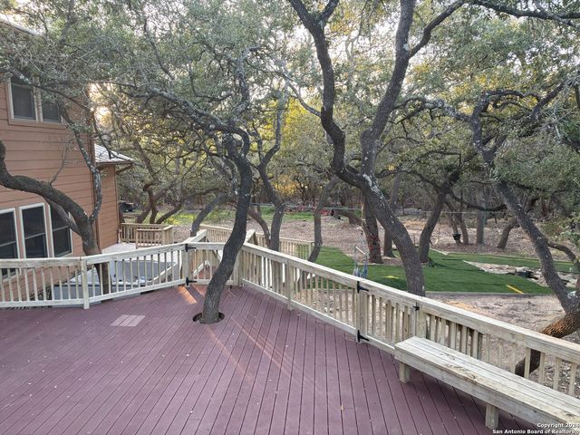 739 W OAK ESTATES DR, San Antonio, TX 78260