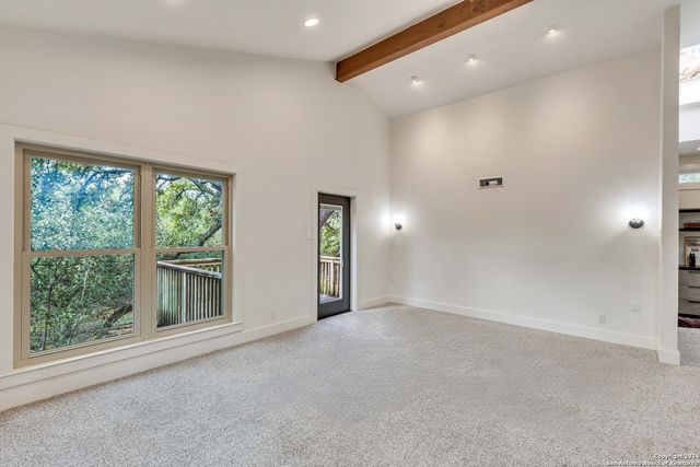 739 W OAK ESTATES DR, San Antonio, TX 78260