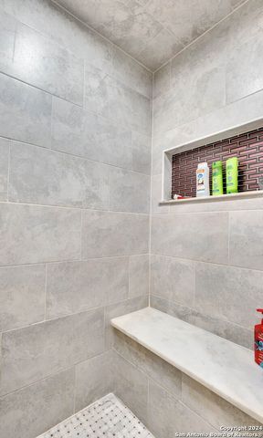 739 W OAK ESTATES DR, San Antonio, TX 78260