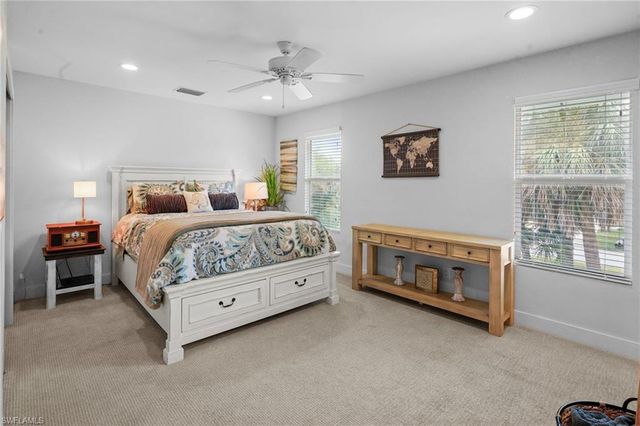 474 Lake Murex CIR, Sanibel, FL 33957