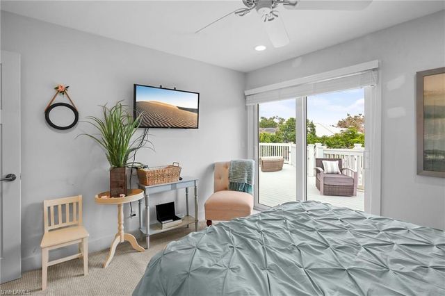 474 Lake Murex CIR, Sanibel, FL 33957