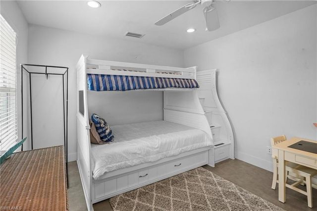 474 Lake Murex CIR, Sanibel, FL 33957