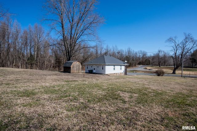 1414 NEWTON Avenue, Johnston City, IL 62951