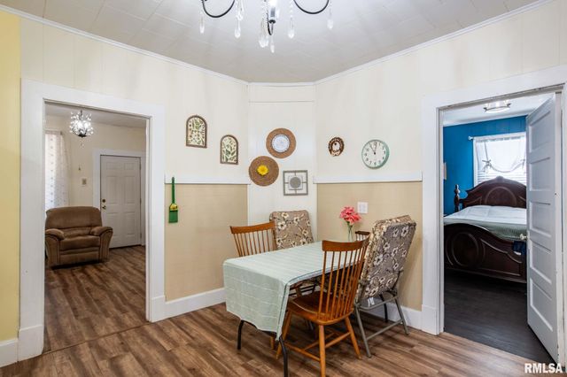 1414 NEWTON Avenue, Johnston City, IL 62951