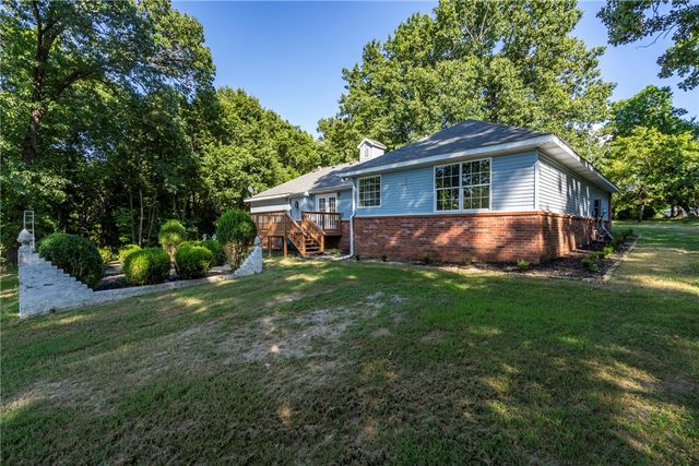 11133 Roggen Lane, Gravette, AR 72736