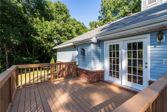 11133 Roggen Lane, Gravette, AR 72736