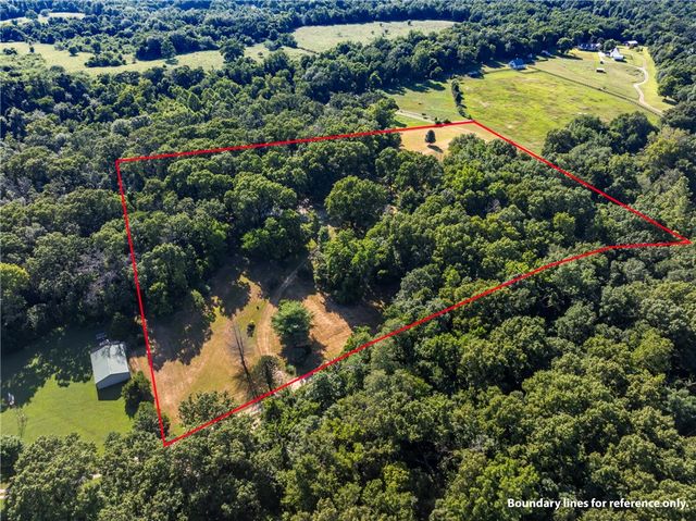 11133 Roggen Lane, Gravette, AR 72736