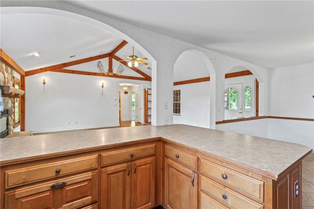 11133 Roggen Lane, Gravette, AR 72736