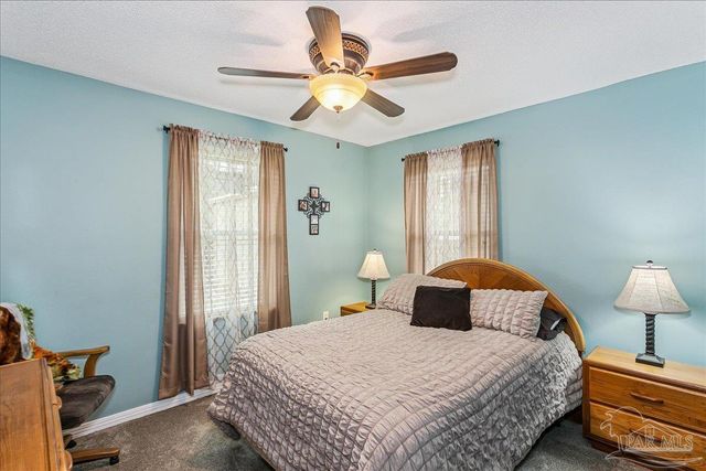 6579 Bellingham St, Navarre, FL 32566