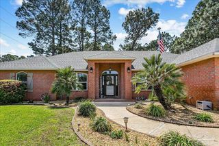 6579 Bellingham St, Navarre, FL 32566