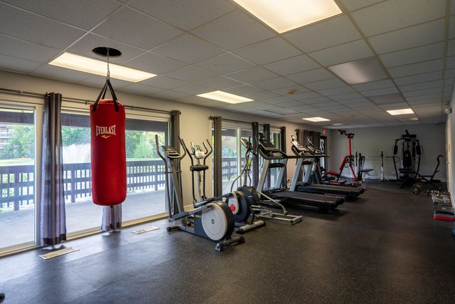 1275 E Baldwin Lane 507, Palatine, IL 60074