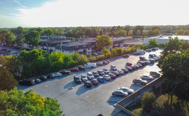 1275 E Baldwin Lane 507, Palatine, IL 60074
