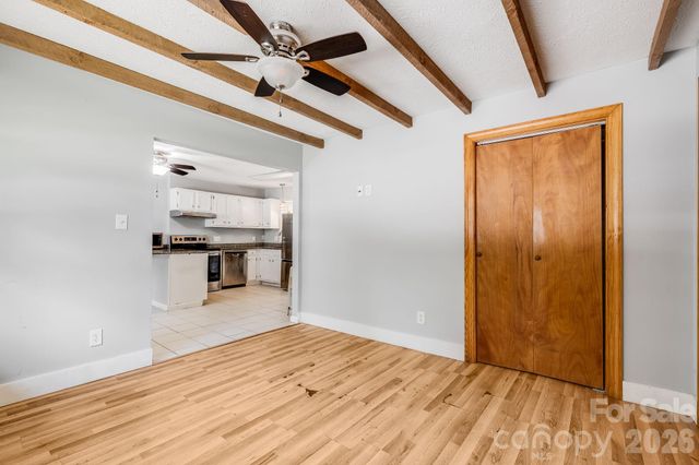 67 Banks Town Road, Weaverville, NC 28787