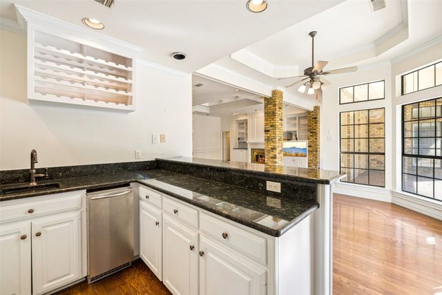 5806 London Lane, Dallas, TX 75252
