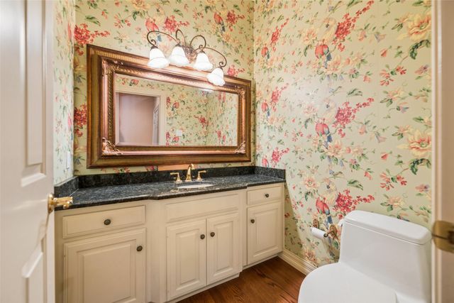 5806 London Lane, Dallas, TX 75252