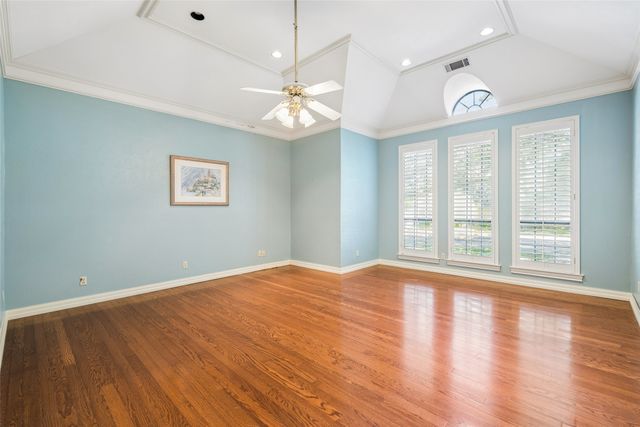 5806 London Lane, Dallas, TX 75252