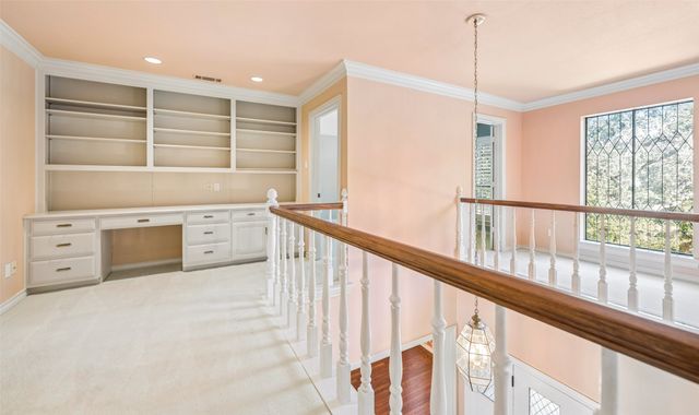 5806 London Lane, Dallas, TX 75252