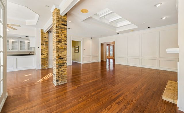 5806 London Lane, Dallas, TX 75252
