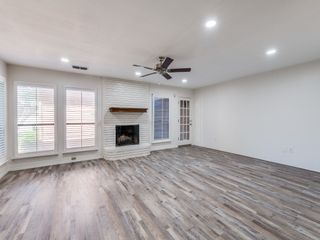 1415 Palmnold Circle E, Fort Worth, TX 76120