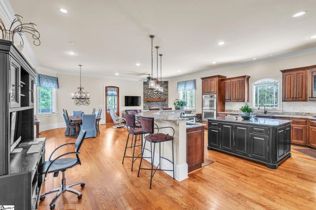 10 Great Lawn Drive, Piedmont, SC 29673