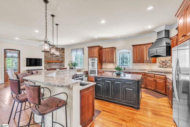 10 Great Lawn Drive, Piedmont, SC 29673